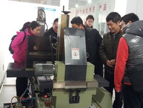 长阳审计局深入工业园区调研 精准服务助力企业排忧解难